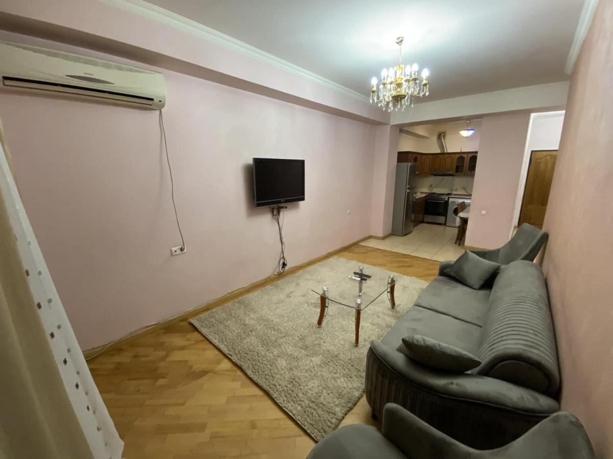 Rent Inn Yerevan On North Avenue Екстер'єр фото