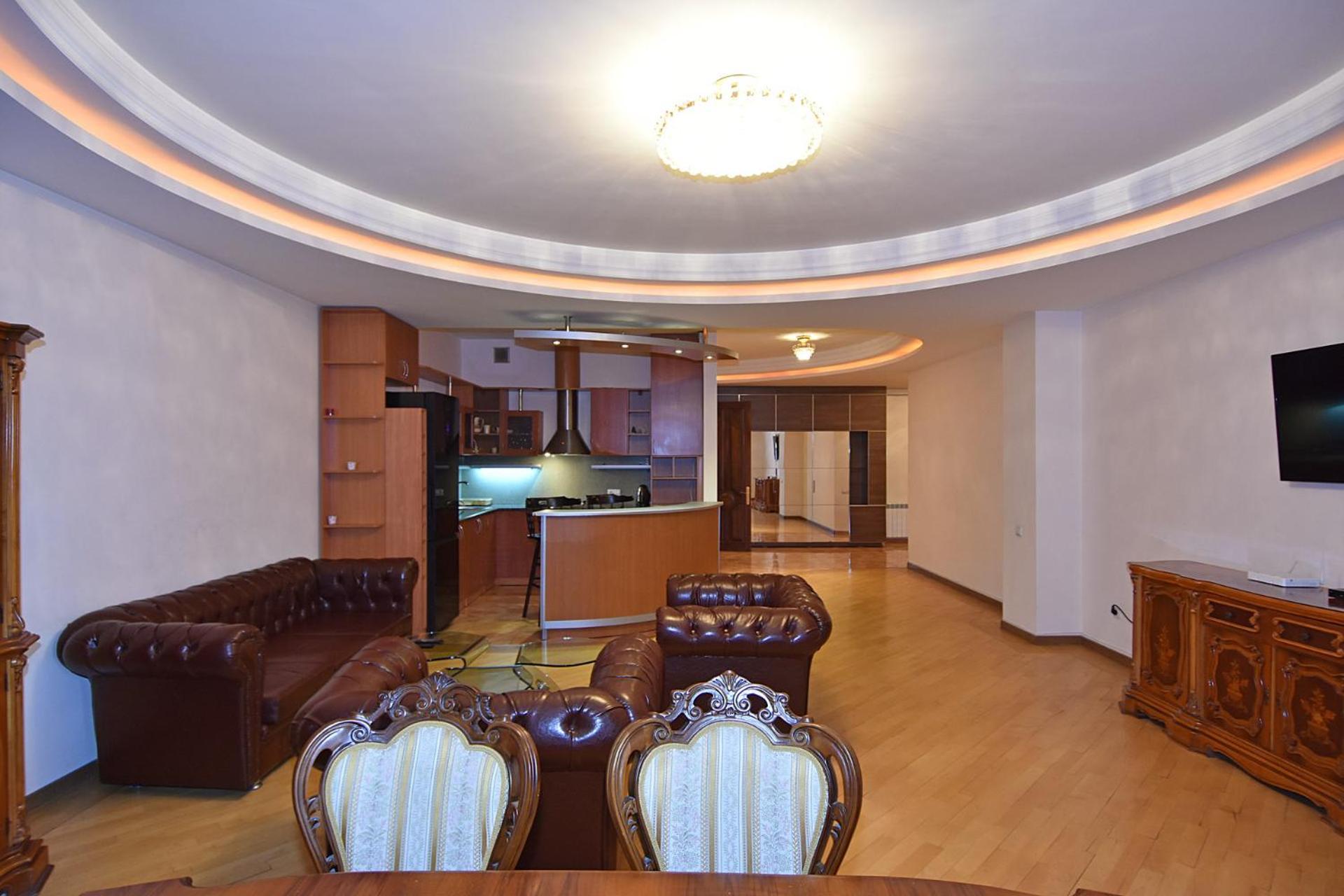 Rent Inn Yerevan On North Avenue Екстер'єр фото