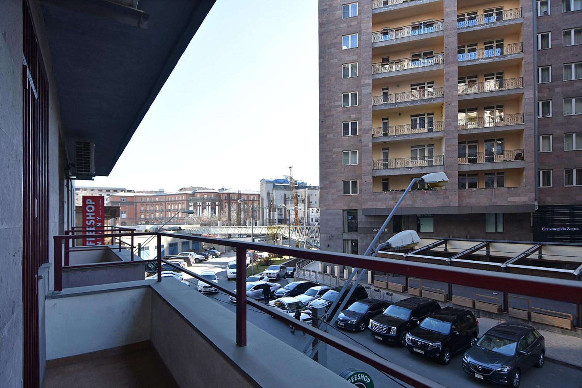 Rent Inn Yerevan On North Avenue Екстер'єр фото
